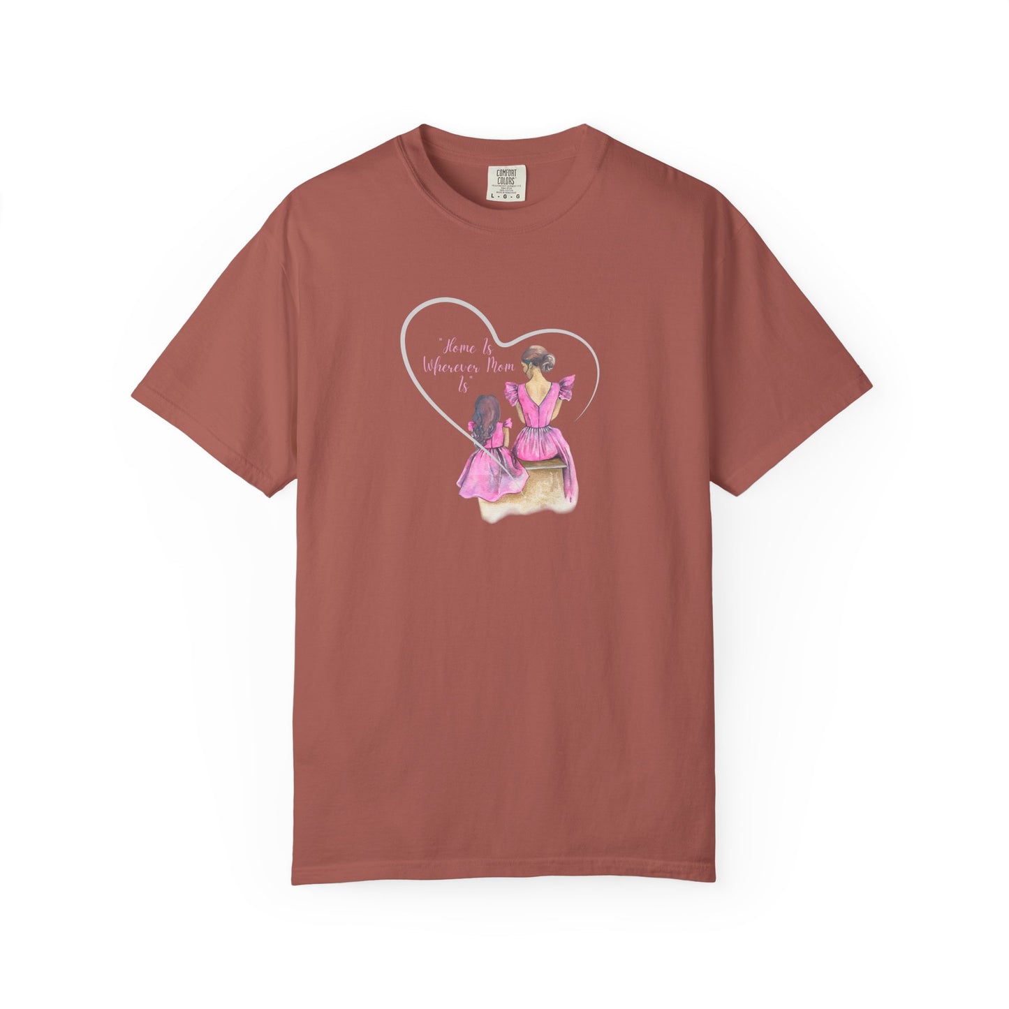 Love Letter T-Shirt – Minimal Heart Design for Mother’s Day