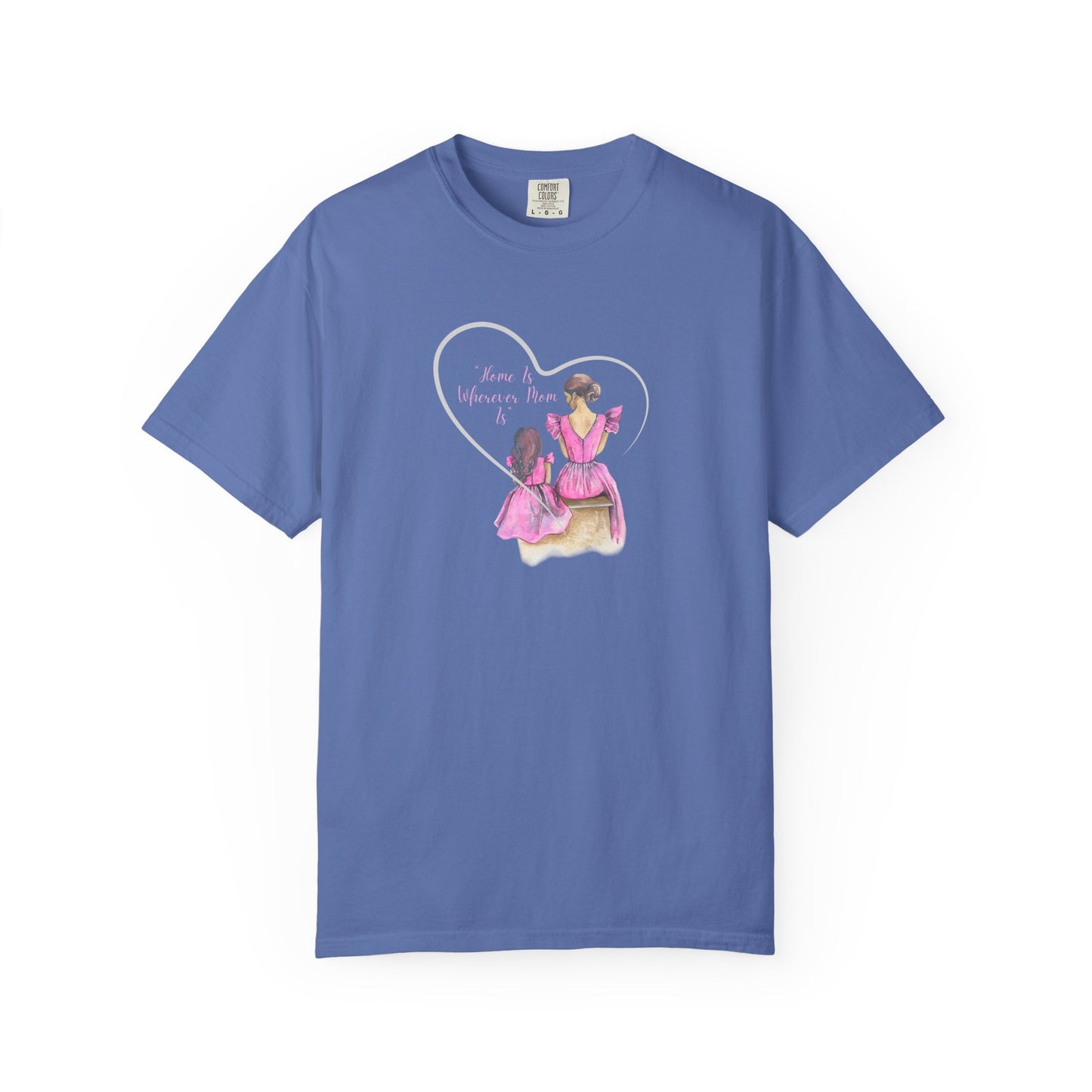 Love Letter T-Shirt – Minimal Heart Design for Mother’s Day