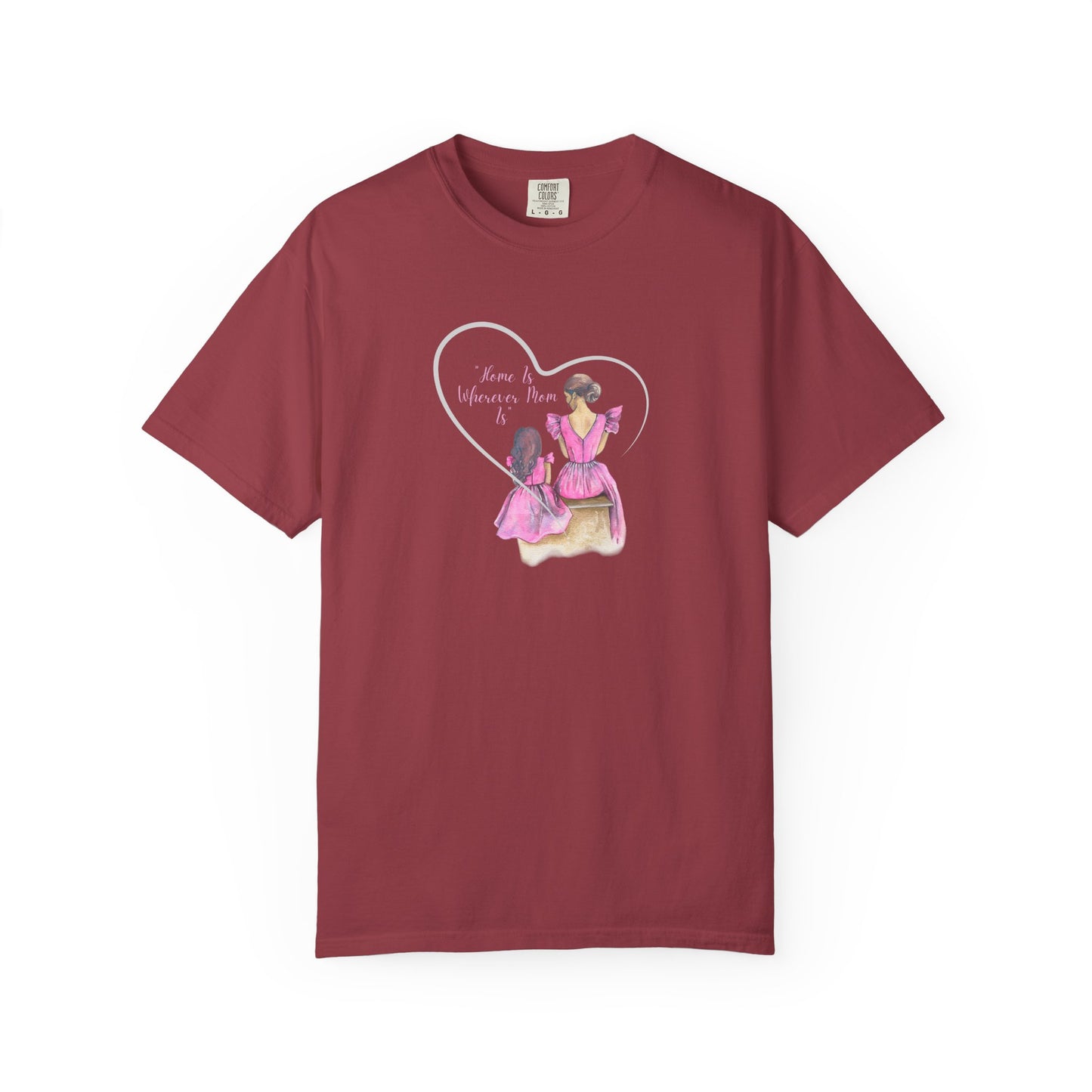 Love Letter T-Shirt – Minimal Heart Design for Mother’s Day